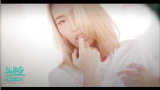 发布国产自制AV剧情【好色女大生邦妮勾引处男同学，不让我高潮不准停】