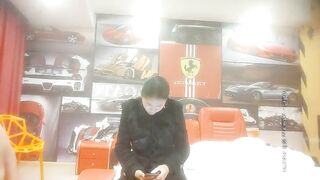 《嫖娼不带套》过年了老哥鸟枪换炮高档情趣酒店约炮误入传销的微商少妇姐姐