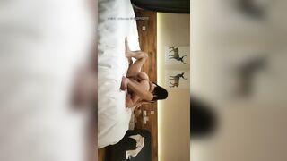 【黄先生之今夜硬邦邦】退役军人战狼，2800约操00后粉嫩小萝莉，玲珑有致温柔乖巧，激情啪啪战斗精彩