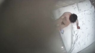 360摄像头偷拍情趣酒店蒲公英房吃软饭的帅哥和少妇老板娘开房口活不错舔得老板娘很爽