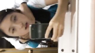 【网曝门事件】疑似台湾某知名歌手性爱啪啪不雅视频流出 卫生间后入猛操漂亮美女 边拍边干 完美露脸 高清720P版