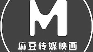 【超推荐❤️会尊享】最新皇家华人AV剧情新作-色房东强迫肉体交易 邻家长腿妹性爱调教时间各种操 高清720P原版首发