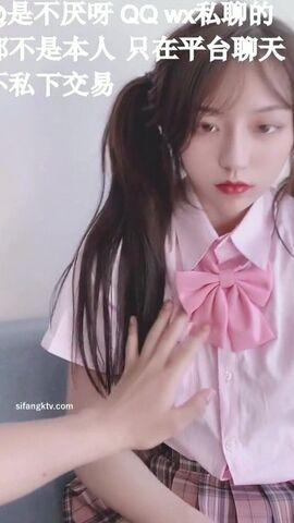 【超推荐❤️会所独家】超火爆全网逆天颜值女神【不见星空】五月新作-学生妹制服背书包啪啪 完美露脸 高清720P原版