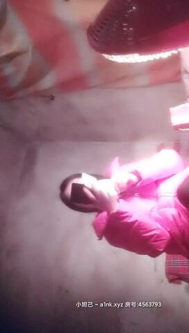 玩遍全国炮区嫖鸡不戴套3月22搞了两个好货色一个是在饭店帮忙的半个良家少妇内射一个是戴眼镜的学生妹儿