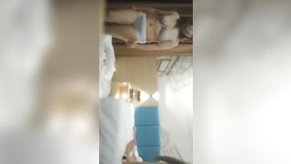 【小忒太累探花】，兄弟深夜一起干，两男两女激情4P，床上一对儿床下一对儿，乳浪娇喘这画面真是太淫靡刺激