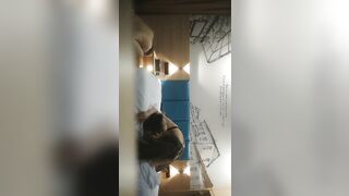 【小忒太累探花】，兄弟深夜一起干，两男两女激情4P，床上一对儿床下一对儿，乳浪娇喘这画面真是太淫靡刺激