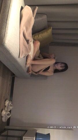 两场卖了3万6人民币【文轩探花】第一场妹子加钟要1800，那就喊来闺蜜继续啪啪，胸大高颜值更好看，高清源码录制