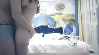 【麻花免费视频】小天娱乐约了个肉肉身材少妇啪啪，蹲着口交舔屌站立后入，抬起双腿大力抽插猛操，搞得呼吸急促娇喘