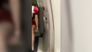 【麻花免费视频】【稀缺航空】2021最新@空姐兼职约炮 飞机上厕所丝袜诱惑Vol.2》高级空姐VIP群内流出 旗袍黑丝 白嫩美乳风情万种