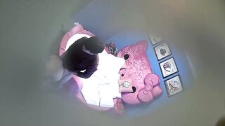 【麻花免费视频】在公司日久生情的年轻男女相约主题宾馆嗨皮急不可耐衣服不脱眼镜骚妹就津津有味的吃起肉棒地板肏到床上哭腔呻吟刺激