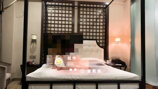 【麻花免费视频】最新购买S房蜜饯系列之屌丝宵夜灌醉19岁JK制服美腿丝袜美眉开口啪啪1080P高清原版