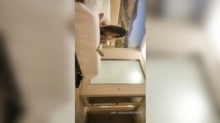 【麻花免费视频】【壹屌寻花】门票138，平面模特女神，温柔听话甜美配合，蜂腰翘臀貌美如花，连续输出快要被榨干