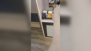 【麻花免费视频】【葫芦头】身材婀娜多姿的韵味少妇，清纯人妻型，这是刚生完没多久还有奶水，好粉嫩干净的胴体，酒店一炮不虚度