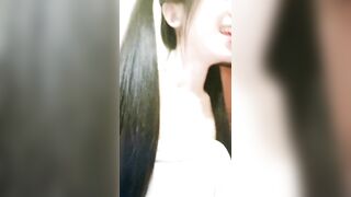 【麻花免费视频】纹身少女美乳粉穴小逼真紧大屌慢慢涌入01