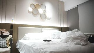 【麻花免费视频】哥现在只是个传说00后大圈美女灵魂肉体碰撞