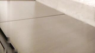 【麻花免费视频】陈导探花的学生妹 上位抽插骑乘高潮不断