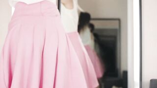 【麻花免费视频】白嫩淫穴拿着阳具自慰阴唇高潮不间断