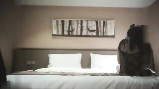 【麻花免费视频】薛总探花情趣内衣少妇口交深喉玩弄