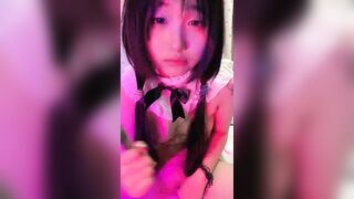 【麻花传媒视频】双马尾呆萌小萝莉跳蛋玻璃棒双管齐下猛捅嫩穴