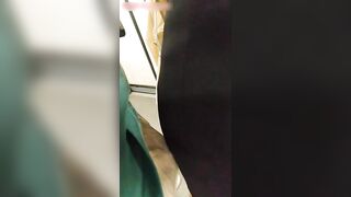 【麻花传媒视频】干了我不敢干的事，色胆包天重磅推荐【团队协作地铁公交围猎少女少妇】三人把很美的少女顶臀吓哭了 好害怕！