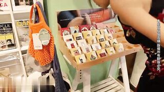 【麻花免费视频】超颜值女神反差白富美性爱旅行日记 吉隆坡篇