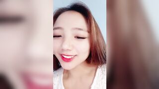 【麻花免费视频】风骚小老板娘露脸在店里跟小哥激情口交大鸡巴