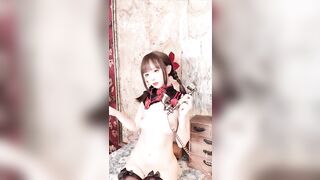 【麻花免费视频】爆机少女喵小吉古典情趣《镜花水月》稚嫩小穴