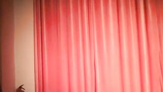 【麻花免费视频】偏远乡镇草根艳舞团小剧场载歌载舞不健康裸舞表演