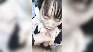 【麻花免费视频】衢州在校眼镜学生妹被金主包养 舌钉乳钉乖乖打上 菊花已开 被金主各种颜射口爆 精液沐浴