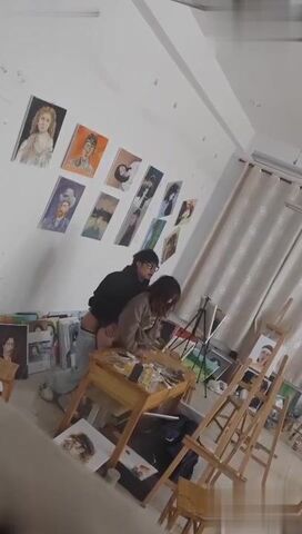【麻花免费视频】校园新瓜！烟台科技学院画室doi事件！情侣画室做爱被偷拍！