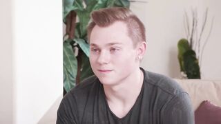 【麻花免费视频】德克萨斯州帕蒂的继子观看她在 BBC 肛交中达到高潮