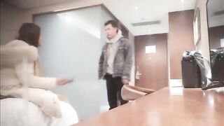 【麻花免费视频】黑人“粗大长”，激情大战美乳少妇