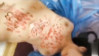 【麻花免费视频】【硬核重口】调教母狗“陈洁莹”，扇耳光喝尿拳交滴蜡多人群P超刺激