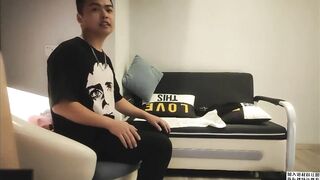 【麻花免费视频】【合集】约炮老熟女，丈夫常年不在家，55岁知性熟女母爱泛滥，首次玩3P满足两个懵懂少年