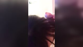 【麻花免费视频】表妹高考在考场附近酒店订的房间，表妹直接在我面前换衣服，我是时候让她见识一下社会的险恶了