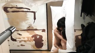 美容院上班的气质漂亮表嫂平时没少照顾,历时一个多月才愿意让老板表弟酒店干一次,身材匀称性感,狠狠操她!