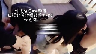 台 灣 本 土 9年 級 女 生 淫 亂 大 學 換 伴 愛 愛 淫 亂 尺 度 讓 人 受 不 了 一 鏡 到 底 最 後 還 射 在 對 方 女 友 嘴 裡