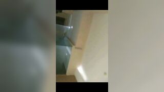 2020.2.9【全国探花】坐标成都，疫情期间再约抖音漂亮妹，昨天被搞高潮妹子还想要，半夜赴约再次巫山云雨一番