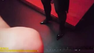 把母女俩带到虐待行刑房各种惩罚