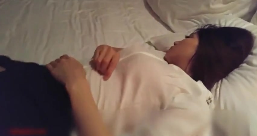 倾情巨献真实下药操高颜值夜店女神无套爆操内射高清