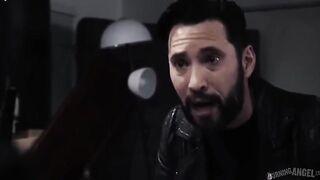 在办公室激情做爱的淫荡男女