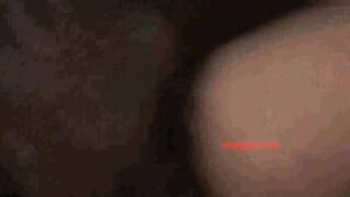 【麻花免费视频】高颜值文艺范性感美女夜晚广场附近玩露出后又和男友一起到酒店啪啪边操边拍,各种姿势干的呻吟不止