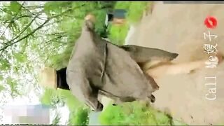 推特豪放尤物女神叫我嫂子性爱记录 户外露出全裸骑车健身 秀美臀黑丝高跟束缚啪啪 (1)