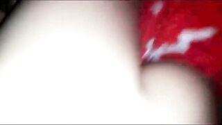 大奶子特白老婆给口交 男子用老婆脸量一下鸡巴 插完逼爽够了 射的满脸都是