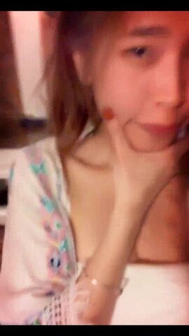 最新台湾SWAG『BONNY』枪枪命中要害.自抠 骑乘高潮迭起 颜射吃精