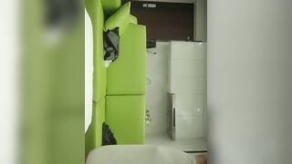 千人斩第二场约了个白衣皮裙妹子，超近距离特写口交翘屁股掰穴猛操